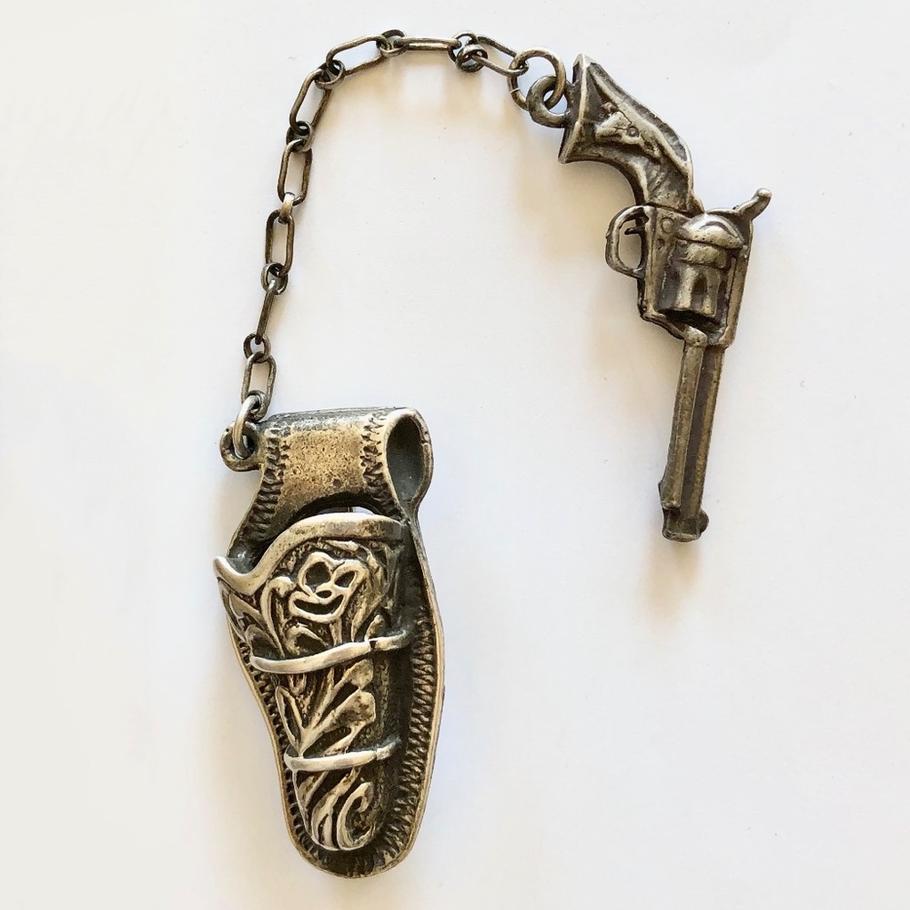 Rare Sterling Silver Revolver & Holster Brooch Pin - Picture 8 of 10